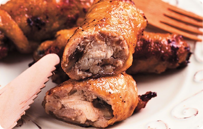 Иллюстрация к книге — Аппетитные рулеты. Мясные. Рыбные. Грибные. Овощные. Сырные [i_031.jpg]