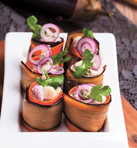 Иллюстрация к книге — Аппетитные рулеты. Мясные. Рыбные. Грибные. Овощные. Сырные [i_062.jpg]