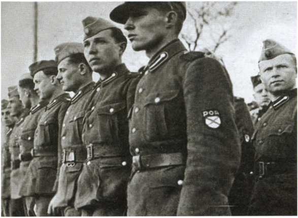 Иллюстрация к книге — Повседневная жизнь населения России в период нацистской оккупации [i_027.jpg]