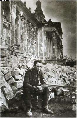 Иллюстрация к книге — Повседневная жизнь населения России в период нацистской оккупации [i_091.jpg]