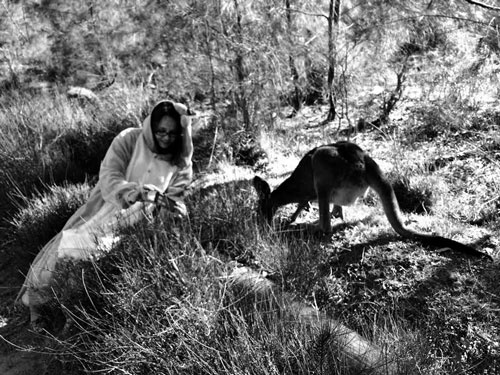 Иллюстрация к книге — Безумно счастливые. Часть 2. Продолжение невероятно смешных рассказов о нашей обычной жизни [i_012.jpg]