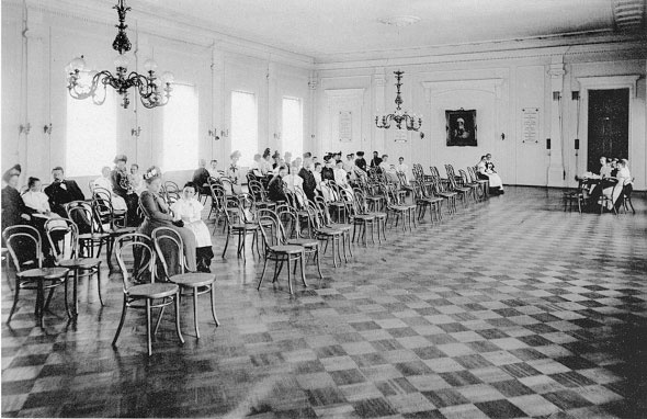 Иллюстрация к книге — Институтки. Тайны жизни воспитанниц [i_017.jpg]