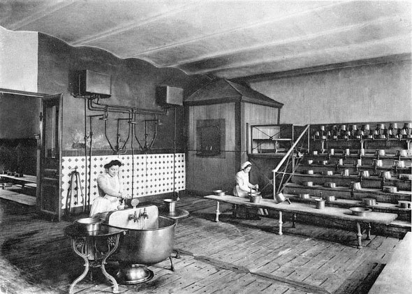 Иллюстрация к книге — Институтки. Тайны жизни воспитанниц [i_024.jpg]