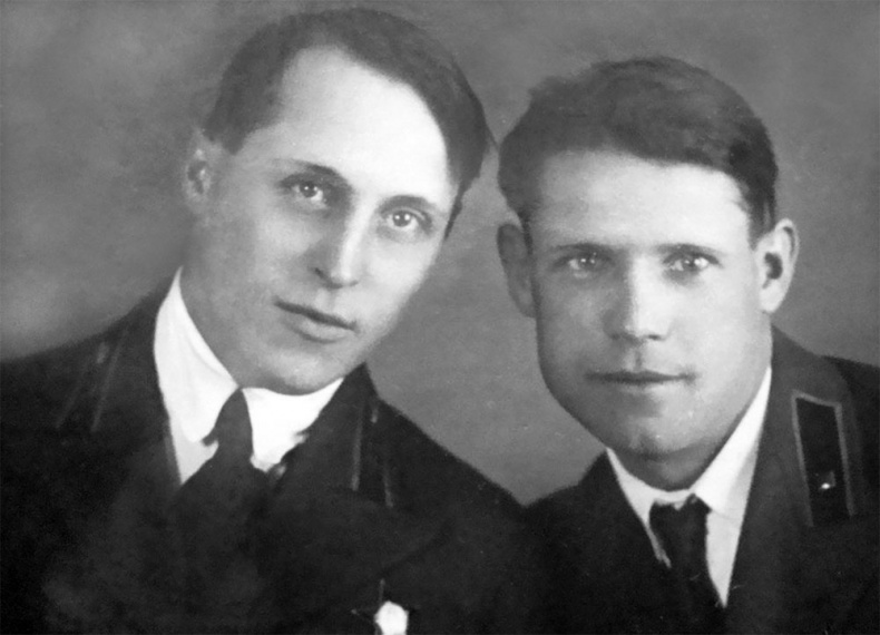 Иллюстрация к книге — Зиновий Колобанов. Время танковых засад [_23.jpg]