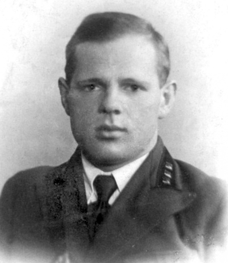 Иллюстрация к книге — Зиновий Колобанов. Время танковых засад [_38.jpg]