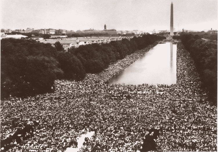 Иллюстрация к книге — Клан Кеннеди [i_063.jpg]