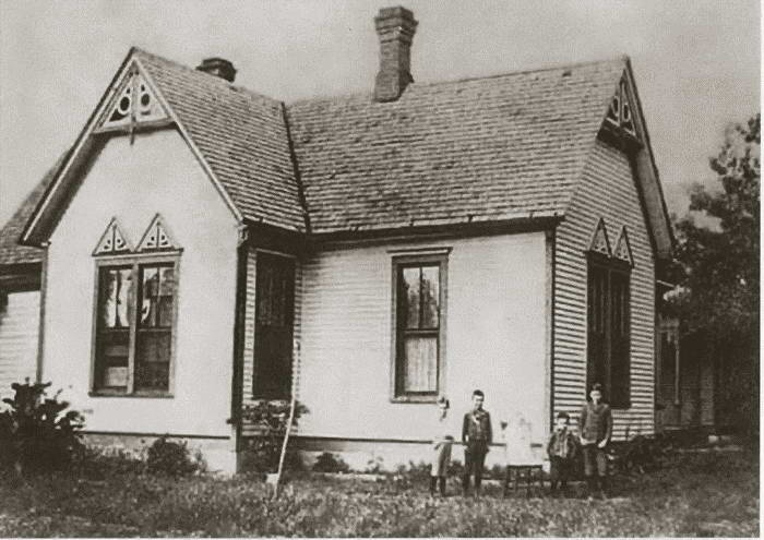 Иллюстрация к книге — Эйзенхауэр [i_010.jpg]