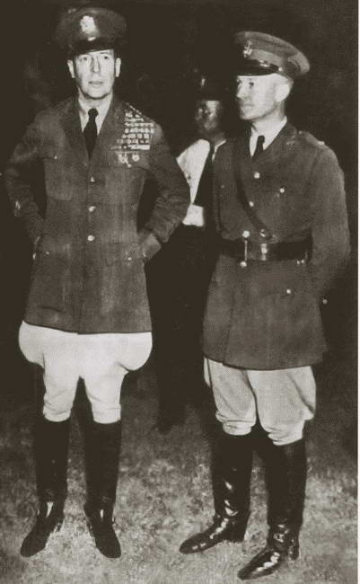 Иллюстрация к книге — Эйзенхауэр [i_016.jpg]