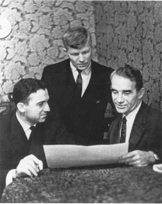 Иллюстрация к книге — Братья Старостины [i_043.jpg]