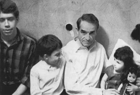 Иллюстрация к книге — Братья Старостины [i_048.jpg]