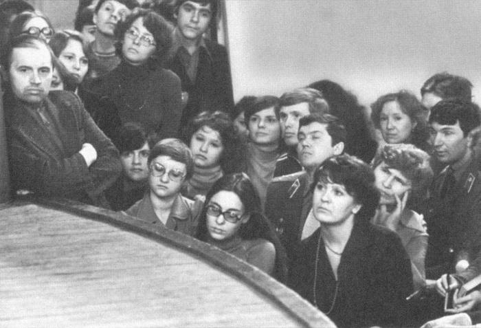 Иллюстрация к книге — Волчий паспорт [_10_2.jpg]