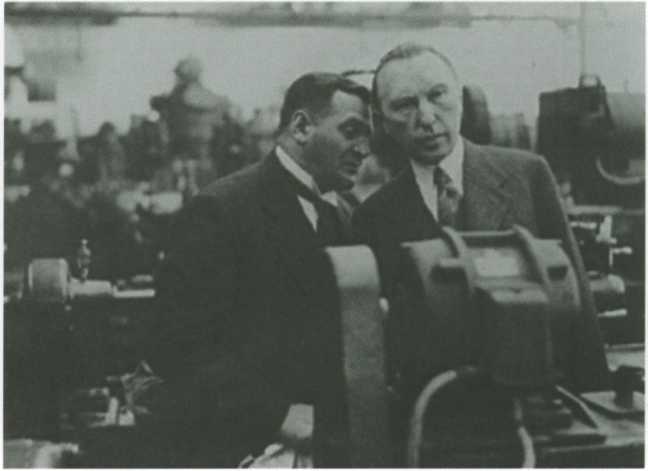 Иллюстрация к книге — Конрад Аденауэр - немец четырех эпох [i_022.jpg]