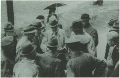 Иллюстрация к книге — Конрад Аденауэр - немец четырех эпох [i_037.jpg]