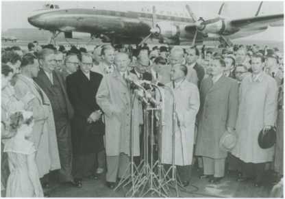 Иллюстрация к книге — Конрад Аденауэр - немец четырех эпох [i_048.jpg]