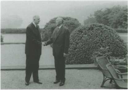 Иллюстрация к книге — Конрад Аденауэр - немец четырех эпох [i_052.jpg]