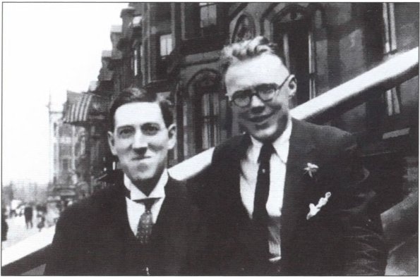 Иллюстрация к книге — Лавкрафт [i_007.jpg]