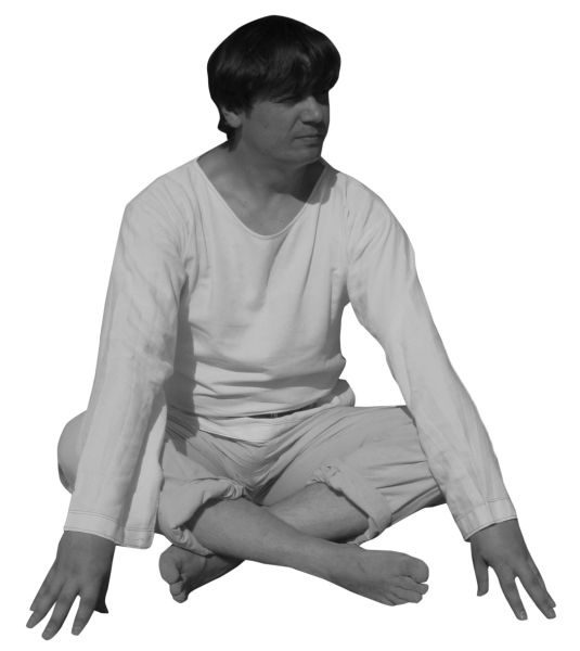 Иллюстрация к книге — Магия рун. Заклинания, талисманы, мудры и гальдор, которые могут все [i_131.jpg]