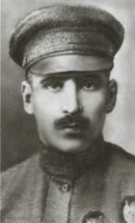 Иллюстрация к книге — Жуков. Маршал на белом коне [i_013.jpg]