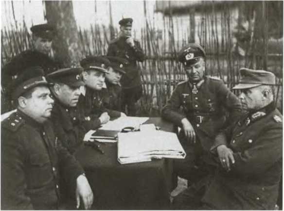 Иллюстрация к книге — Жуков. Маршал на белом коне [i_043.jpg]