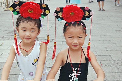 Иллюстрация к книге — Закулисье Олимпийских игр. Записки олимпийского волонтера [i_028.jpg]