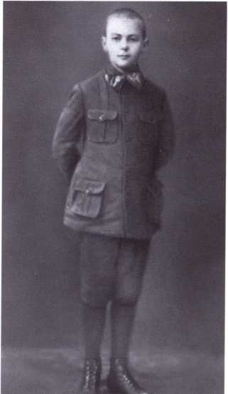 Иллюстрация к книге — Иван Ефремов [i_007.jpg]