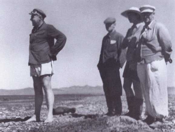 Иллюстрация к книге — Иван Ефремов [i_037.jpg]