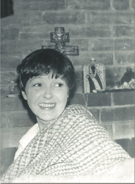 Иллюстрация к книге — Василий Аксенов - одинокий бегун на длинные дистанции [i_046.jpg]