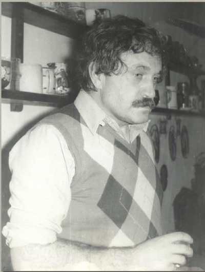 Иллюстрация к книге — Василий Аксенов - одинокий бегун на длинные дистанции [i_049.jpg]