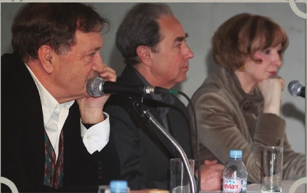 Иллюстрация к книге — Василий Аксенов - одинокий бегун на длинные дистанции [i_110.jpg]