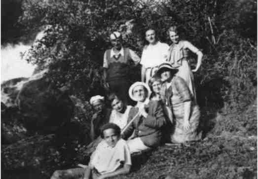 Иллюстрация к книге — Мой крестный. Воспоминания об Иване Шмелеве [img_12.jpg]