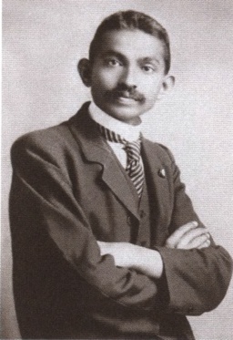 Иллюстрация к книге — Махатма Ганди [i_012.jpg]