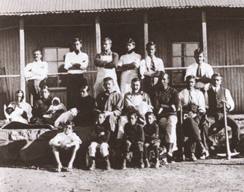 Иллюстрация к книге — Махатма Ганди [i_015.jpg]