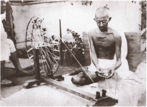 Иллюстрация к книге — Махатма Ганди [i_023.jpg]