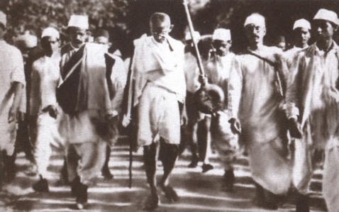 Иллюстрация к книге — Махатма Ганди [i_024.jpg]