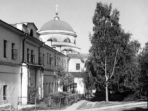 Иллюстрация к книге — Претерпевшие до конца. Судьбы царских слуг, оставшихся верными долгу и присяге [_108.jpg]