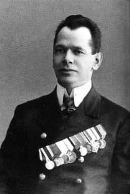 Иллюстрация к книге — Претерпевшие до конца. Судьбы царских слуг, оставшихся верными долгу и присяге [_99.jpg]