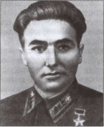 Иллюстрация к книге — Выбираю таран [i_023.jpg]