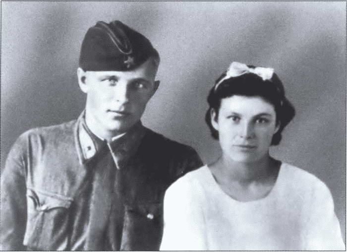 Иллюстрация к книге — Выбираю таран [i_045.jpg]