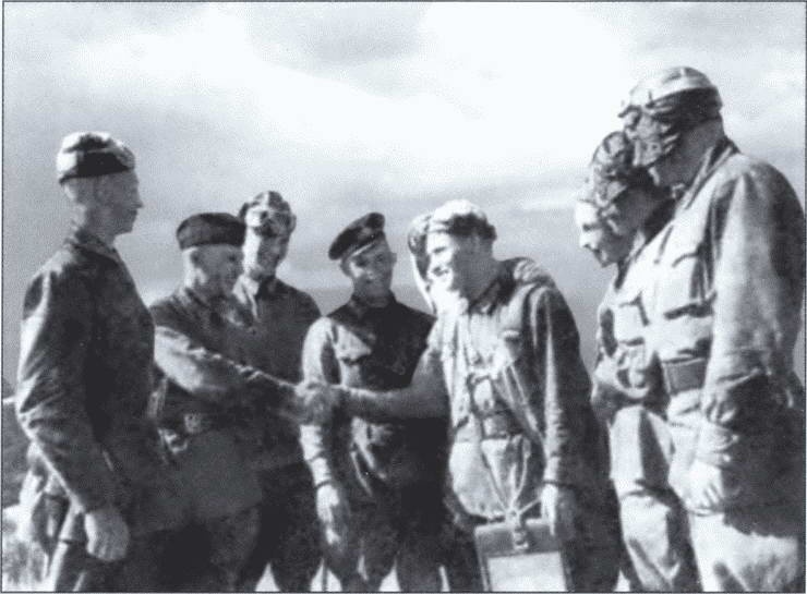 Иллюстрация к книге — Выбираю таран [i_055.jpg]