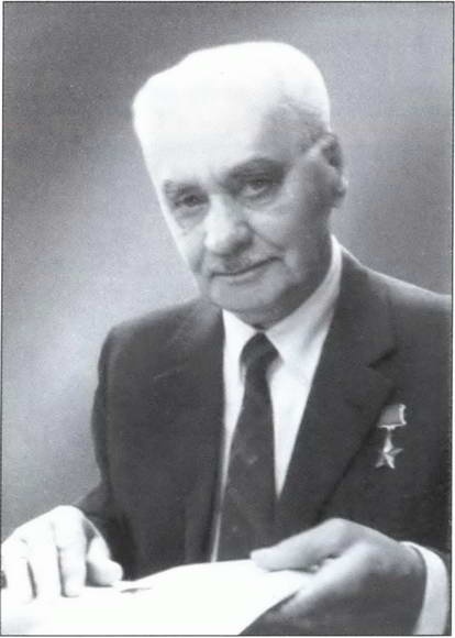 Иллюстрация к книге — Выбираю таран [i_062.jpg]