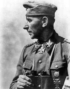 Иллюстрация к книге — Командиры элитных частей СС [hausser4.jpg]