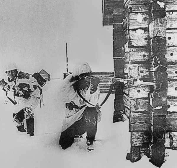 Иллюстрация к книге — Командиры элитных частей СС [i024.jpg]