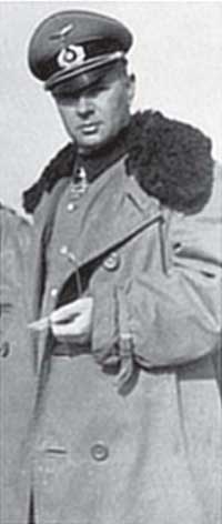 Иллюстрация к книге — Командиры национальных формирований СС [i_019.jpg]