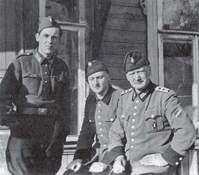 Иллюстрация к книге — Командиры национальных формирований СС [i_066.jpg]