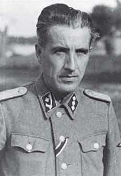 Иллюстрация к книге — Командиры национальных формирований СС [i_071.jpg]