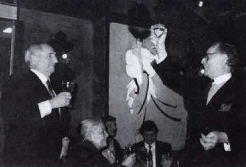 Иллюстрация к книге — Театр без вранья [i_013.jpg]