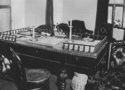 Иллюстрация к книге — Лев Толстой [i_023.jpg]