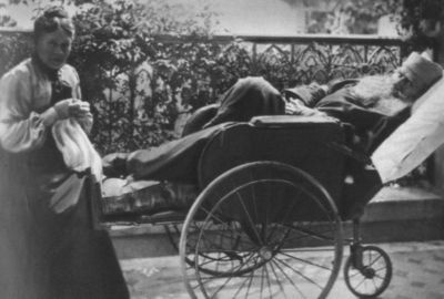 Иллюстрация к книге — Лев Толстой [i_045.jpg]