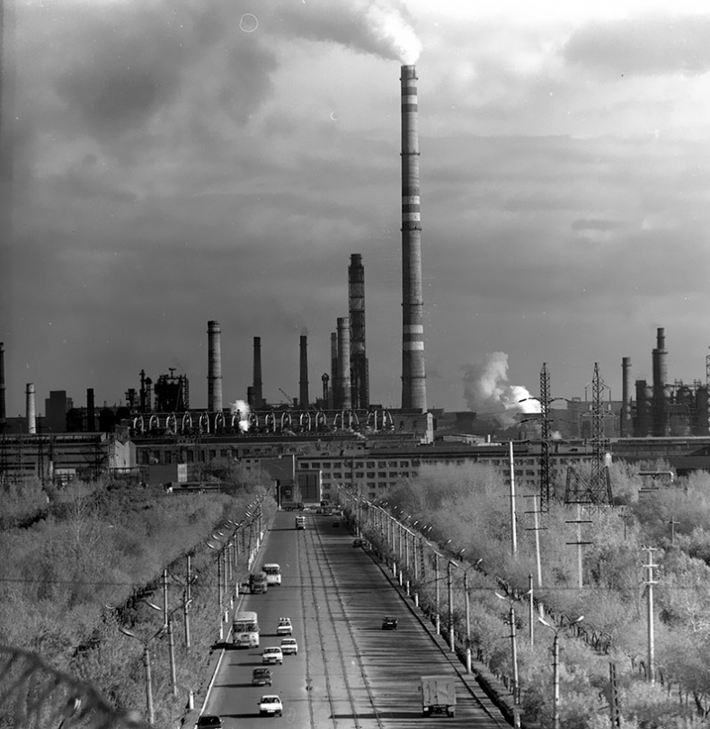 Иллюстрация к книге — Имя, ставшее эпохой. Нурсултан Назарбаев: новое прочтение биографии [i_037.jpg]