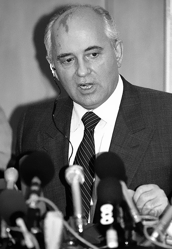 Иллюстрация к книге — Имя, ставшее эпохой. Нурсултан Назарбаев: новое прочтение биографии [i_058.jpg]